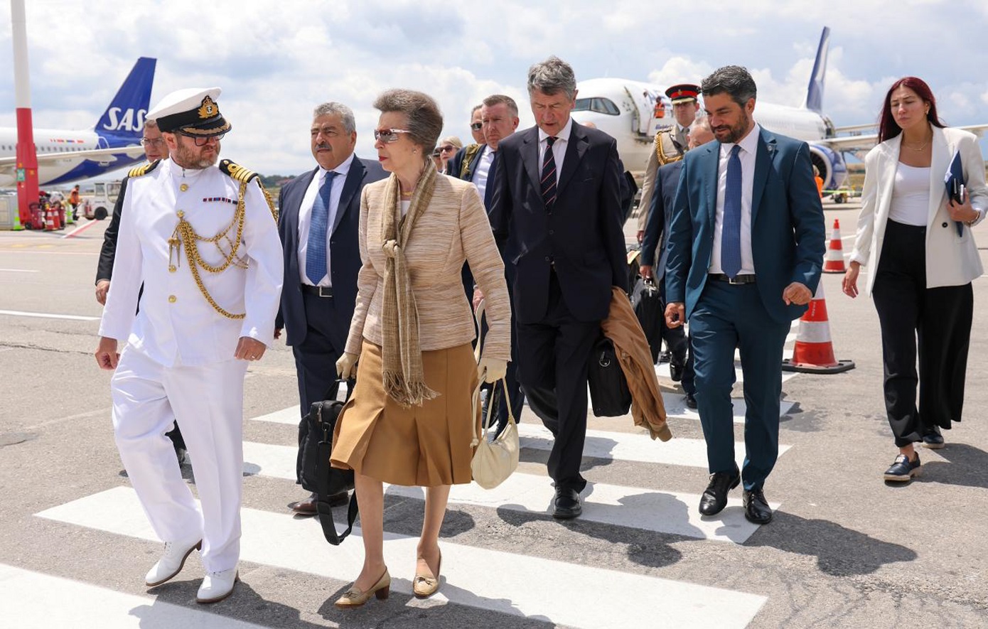 Η Πριγκίπισσα Άννα στα Χανιά για τα 85 χρόνια από τη Μάχη της Κρήτης – Συγκίνηση στο Μάλεμε