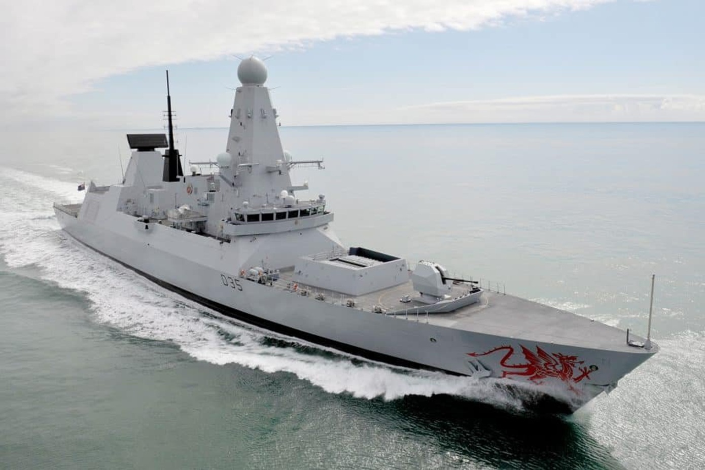 Η Βρετανία στέλνει το αντιτορπιλικό HMS Dragon, στη Μέση Ανατολή ενόψει πιθανής ναυτικής αποστολής στα Στενά του Ορμούζ