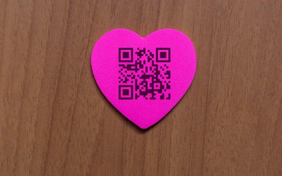 Δάσκαλος έφτιαξε τον πιο γλυκό QR κώδικα με τους μαθητές του για τις μαμάδες τους