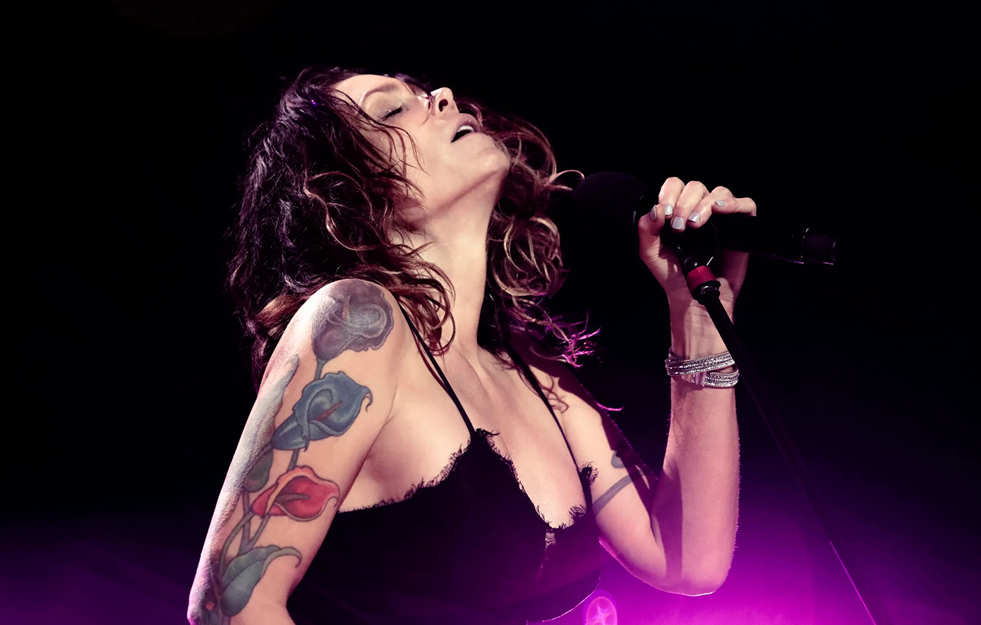 Η εκρηκτική Beth Hart επιστρέφει στην Αθήνα για μία και μοναδική βραδιά που θα μείνει και πάλι αξέχαστη