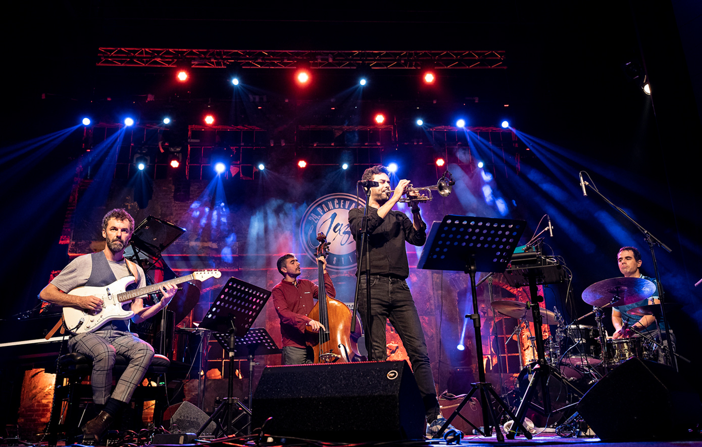 Οι Blazin&#8217; Quartet έρχονται στην Αθήνα: Ένα live που δεν πρέπει να χάσεις