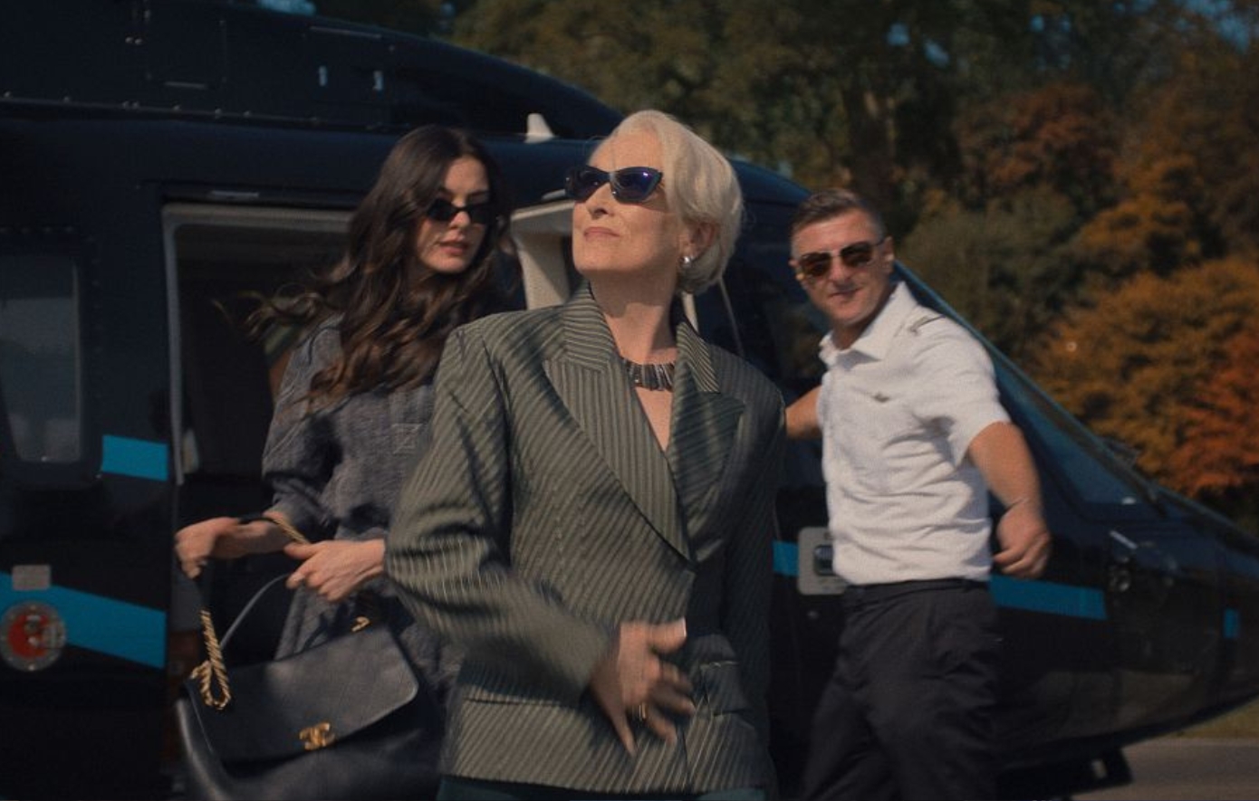 «Ο Διάβολος φοράει Prada 2»: Τα συν και τα πλην του σίκουελ που δίχασε κοινό και κριτικούς