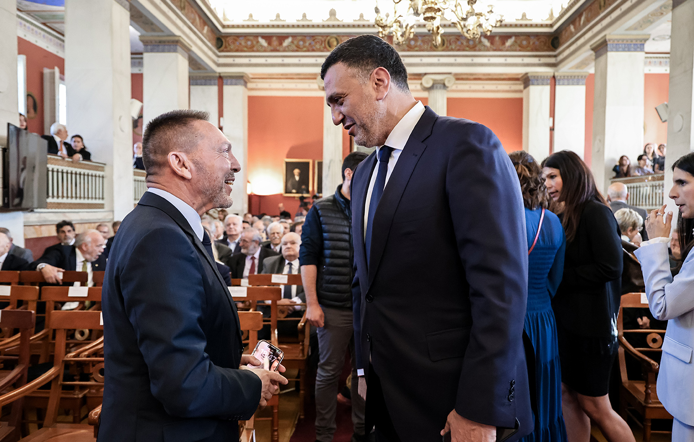 ΕΚΠΑ: Live η τελετή αναγόρευσης του Ευάγγελου Βενιζέλου σε επίτιμο διδάκτορα