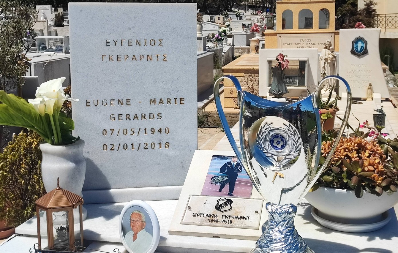 Συγκινητική κίνηση του ΟΦΗ: Στον τάφο του Γκέραρντ το κύπελλο Ελλάδας