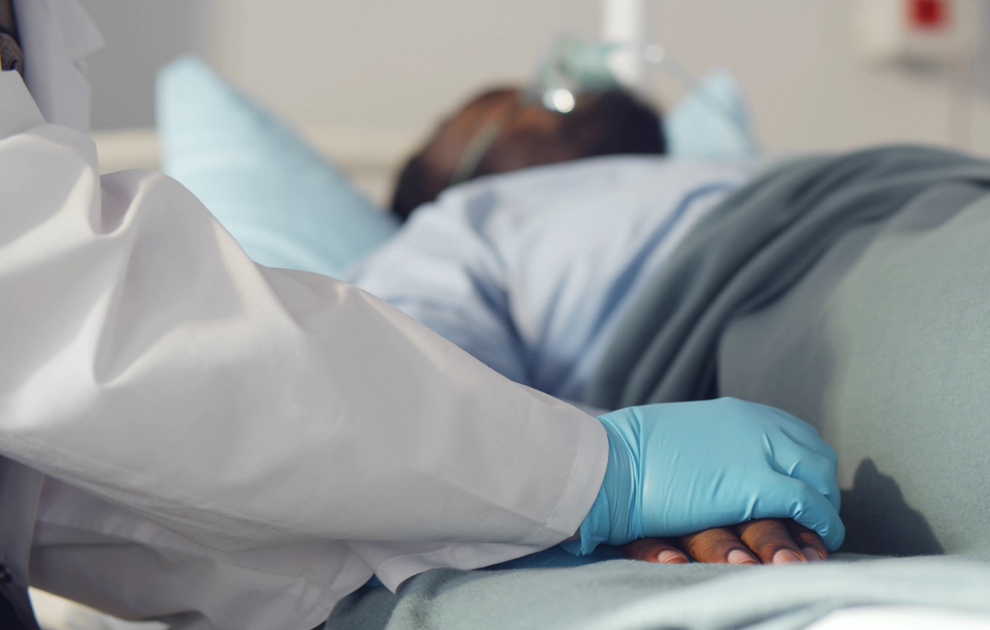 Τα χέρια και τα πόδια γυναίκας έγιναν μπλε μετά τη λήψη ενός συνηθισμένου φαρμάκου