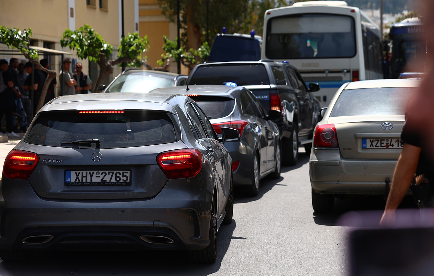 Greek Mafia: Συλλήψεις για τη δολοφονία του «Θαμνάκια» Γιώργου Μοσχούρη στο Χαλάνδρι