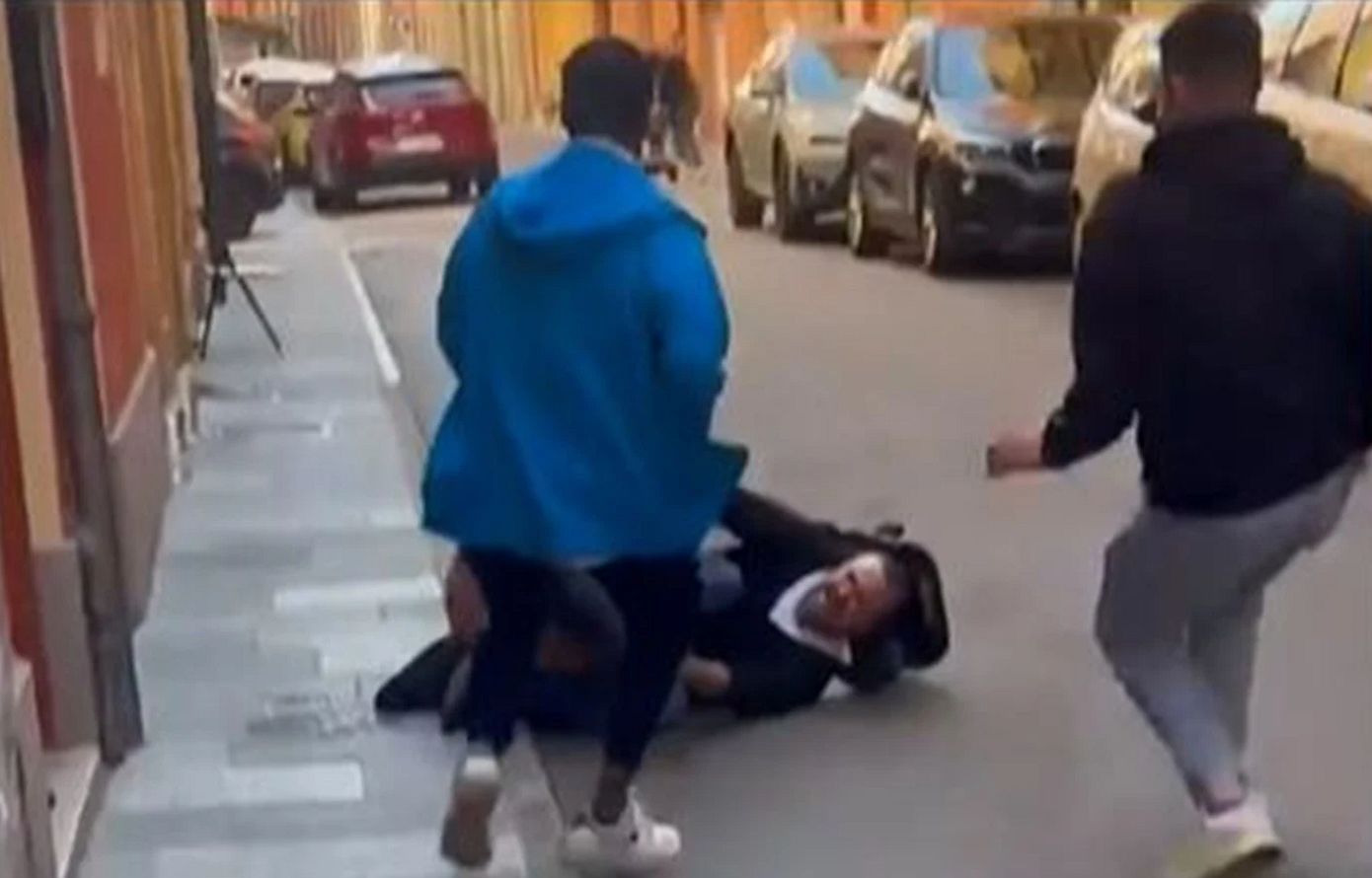 «Απέδειξα ότι η Ιταλία δεν έχει πεθάνει, η εικόνα θύμιζε Γάζα» &#8211; Τι είπε ο ήρωας που αφοπλισε τον δράστη στη Μόντενα