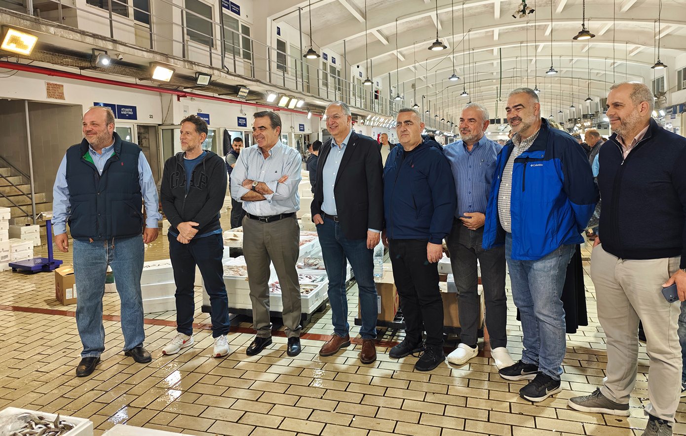 Πρόγραμμα 16 εκατ. ευρώ για την αλιεία ανακοίνωσε από την Ιχθυόσκαλα ο Σχοινάς &#8211; «Η ΕΕ αντέδρασε με γρήγορα αντανακλαστικά», λέει ο Καδής