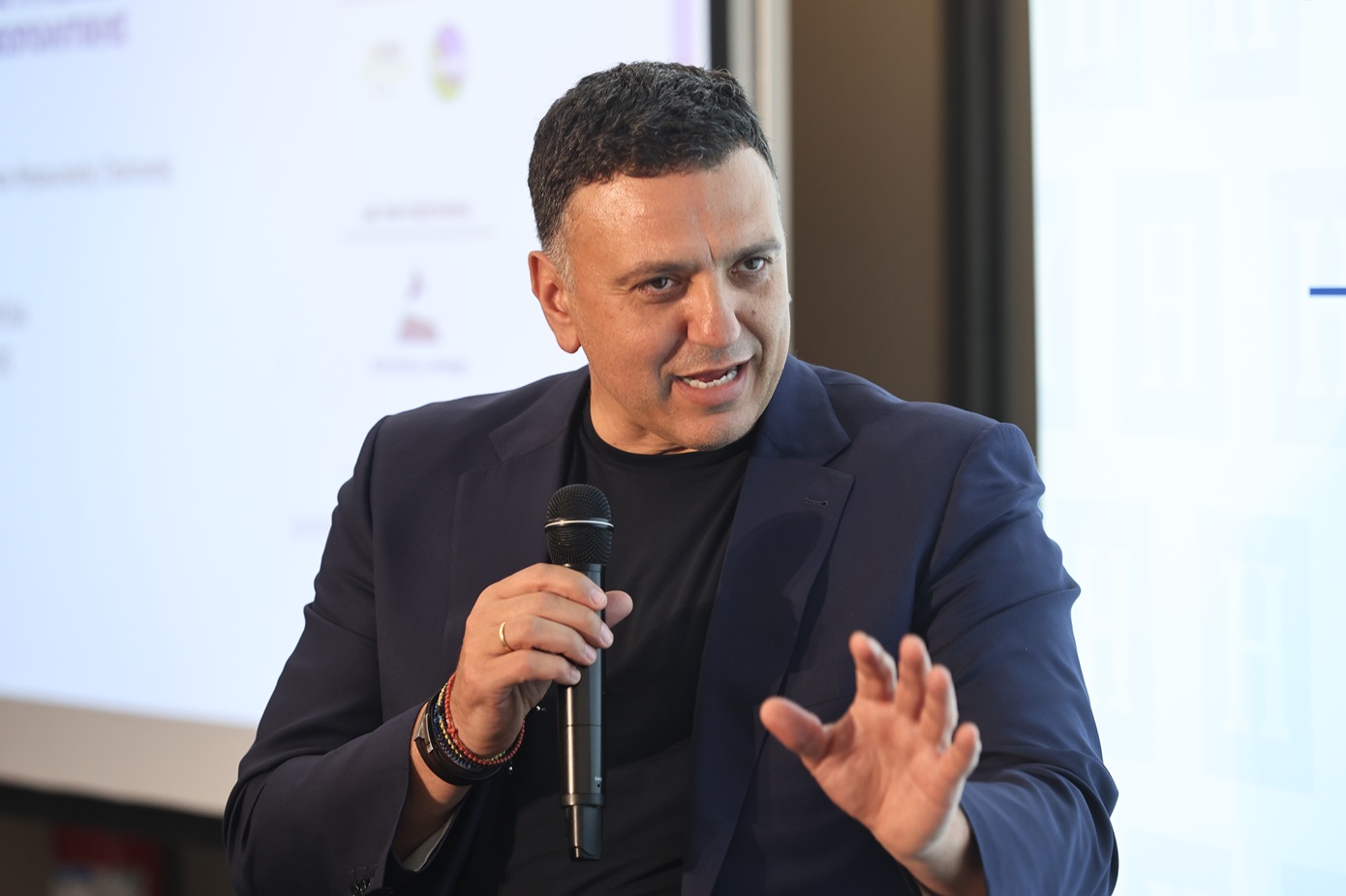 Βασίλης Κικίλιας: «Η ταυτότητα της παράταξής μας δεν μπορεί και δεν πρέπει να αλλοιωθεί από κανέναν»