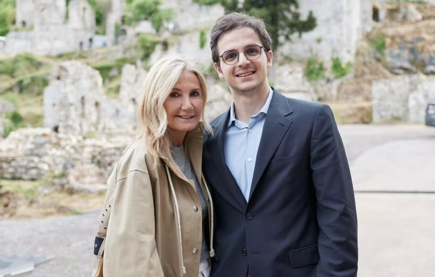«Χρόνια πολλά στον μονάκριβό μου»: Η φωτογραφία της Μαρέβας Γκραμπόφσκι με τον γιο της από τον Μυστρά