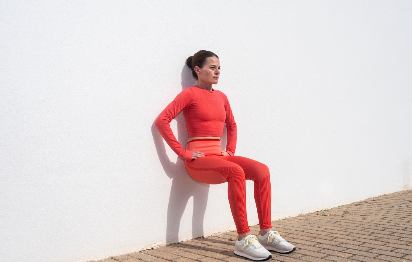 7 απλές ασκήσεις Pilates για γραμμωμένα χέρια μετά τα 50