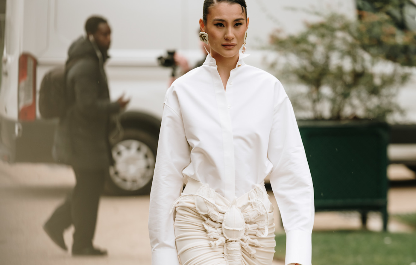 Puffy Sleeves: Η ρομαντική τάση που κάνει κάθε look να δείχνει άμεσα πιο κομψό