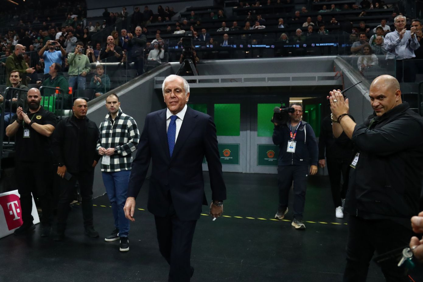 Σερβικά ΜΜΕ: «Οριστική η συμφωνία Παναθηναϊκού με Ομπράντοβιτς»
