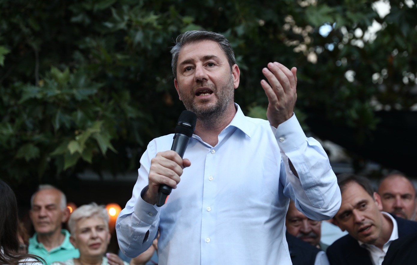 Ανδρουλάκης από Νέα Ιωνία: «Η ακρίβεια δεν χτυπιέται με επιστολές και ανέκδοτα περί θυμωμένου πρωθυπουργού»
