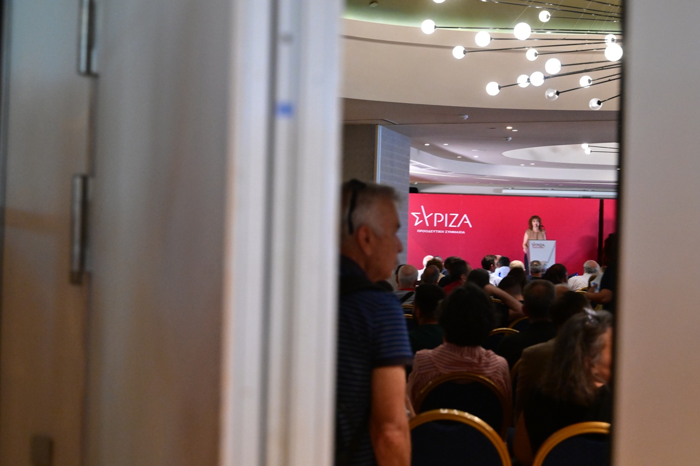 Μάχη για το μέλλον του ΣΥΡΙΖΑ στην κρίσιμη ΚΕ: «Δίπλα στον Τσίπρα» ή αυτόνομη πορεία; &#8211; Τα στρατόπεδα και οι συμμαχίες