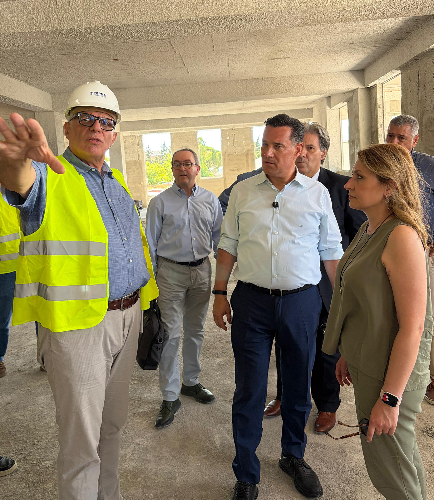 Ο Άδωνις Γεωργιάδης επισκέφθηκε τρία νοσοκομεία της Πάτρας και το Κέντρο Υγείας βορείου τομέα