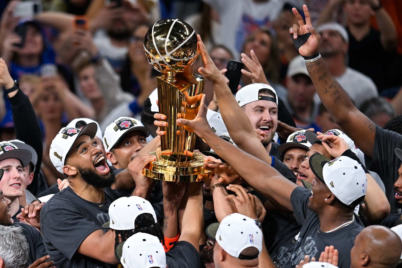 NBA: Οι Νικς ξανά πρωταθλητές &#8211; Επιστροφή στον θρόνο μετά από 53 χρόνια για τους ιστορικούς Knickerbockers