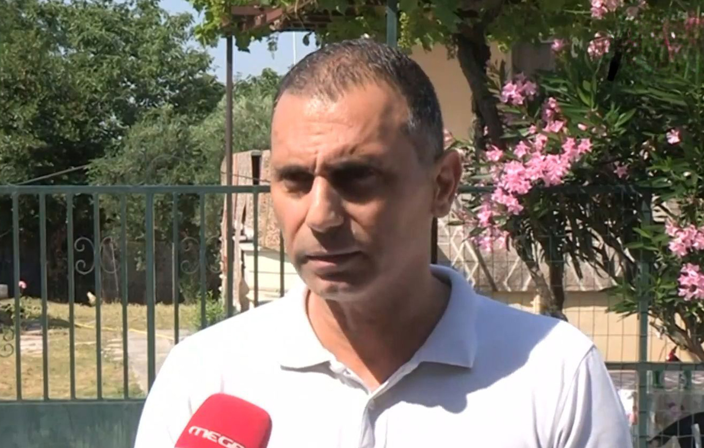 Αστυνομικός έσωσε δύο κοριτσάκια από φλεγόμενο σπίτι στα Γιαννιτσά &#8211; «Δεν υπάρχει χρόνος για δεύτερη σκέψη»