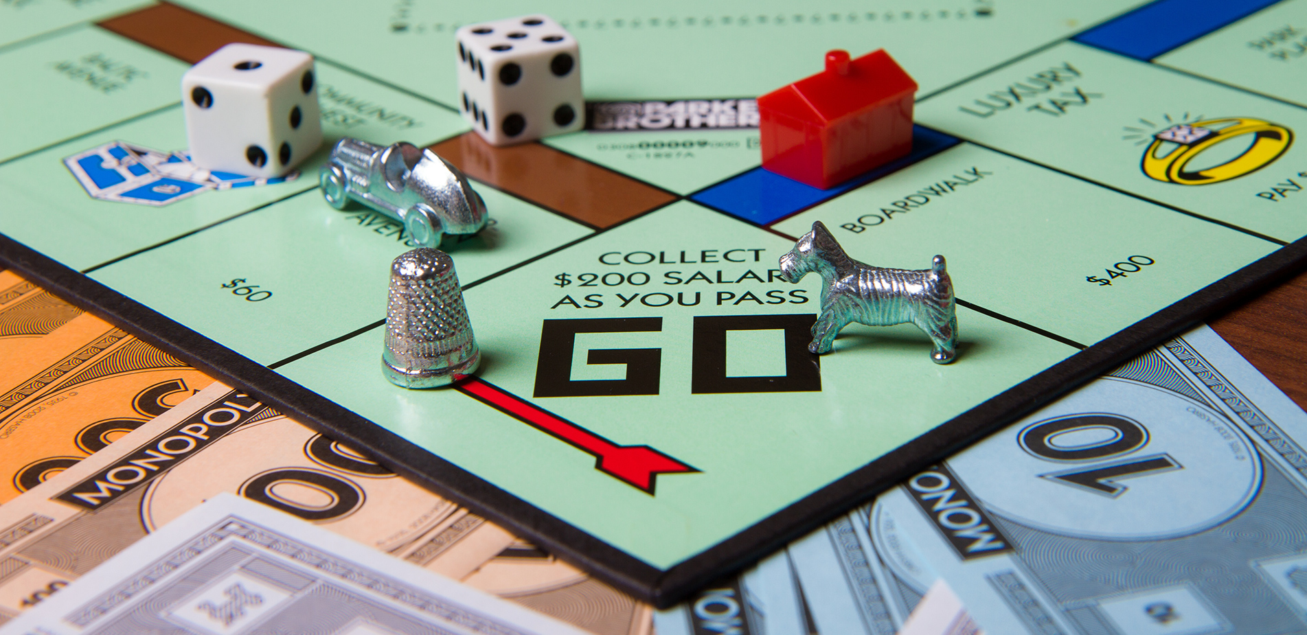 Η κρυφή ιστορία της Monopoly: Το παιχνίδι που γεννήθηκε ως κριτική στην απληστία και έγινε σύμβολο του πλούτου