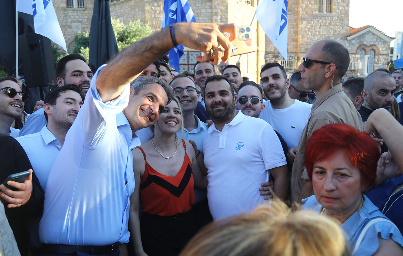 Στο Αιγάλεω ο Κυριάκος Μητσοτάκης