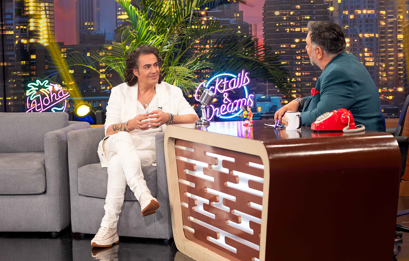 The 2Night Show: Καλεσμένος του Γρηγόρη Αρναούτογλου ο Διονύσης Σχοινάς