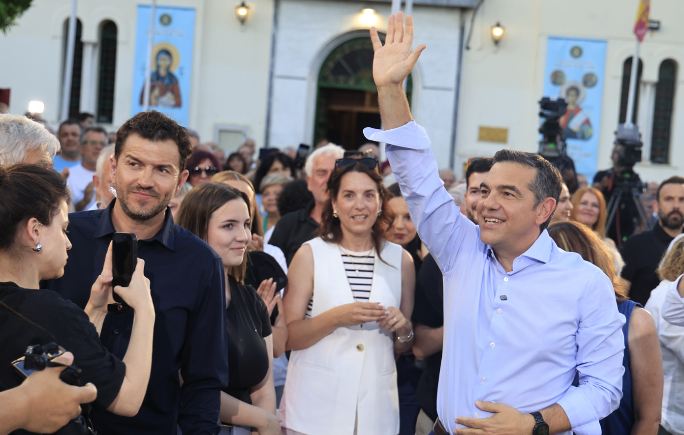 Αλέξης Τσίπρας: Πρώτη ανοιχτή εκδήλωση της ΕΛ.Α.Σ. στη Νίκαια με σύνθημα «Τώρα Μιλάμε»
