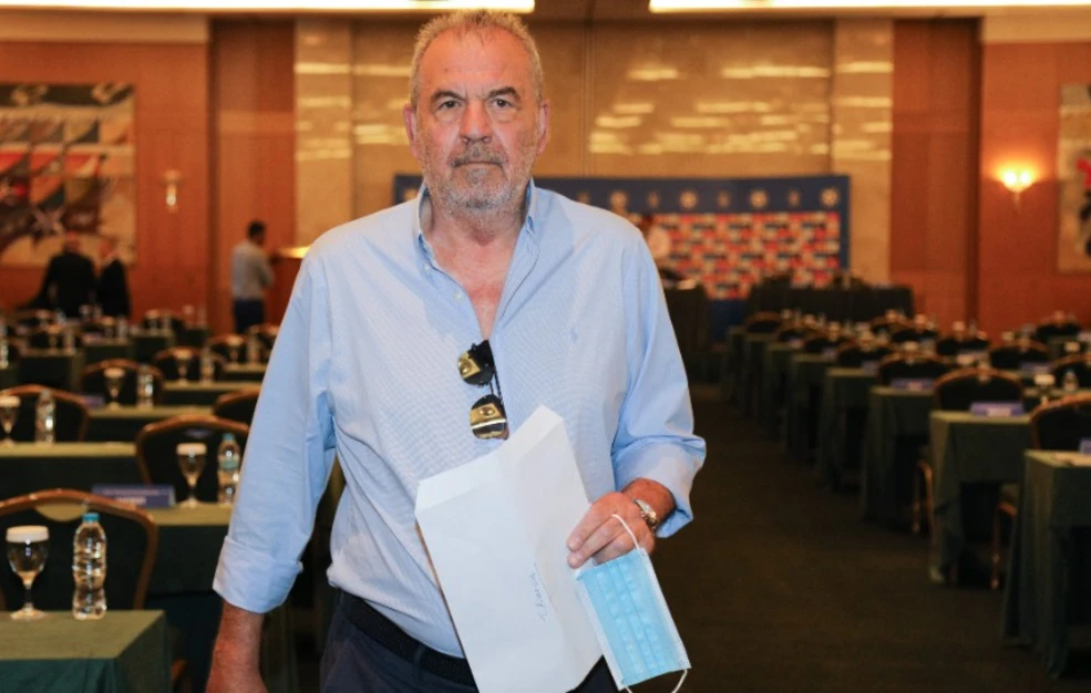 Εντονη αντίδραση Αγραφιώτη για τη μεταφορά των τηλεοπτικών δικαιωμάτων του Κυπέλλου στον ΣΚΑΪ