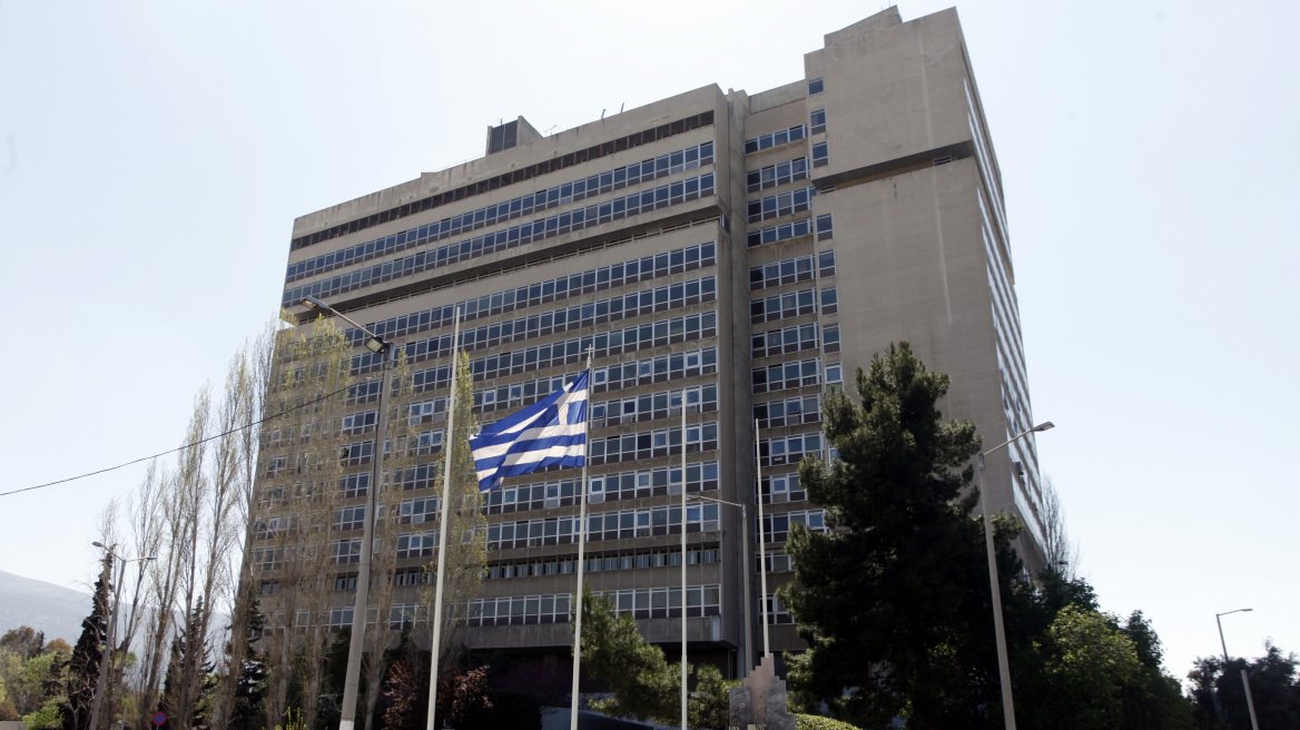 Η ΕΛΑΣ διαψεύδει τις καταγγελίες σχετικά με αδιαφορία σε χειρισμό υπόθεσης ενδοοικογενειακής βίας στους Αγίους Αναργύρους