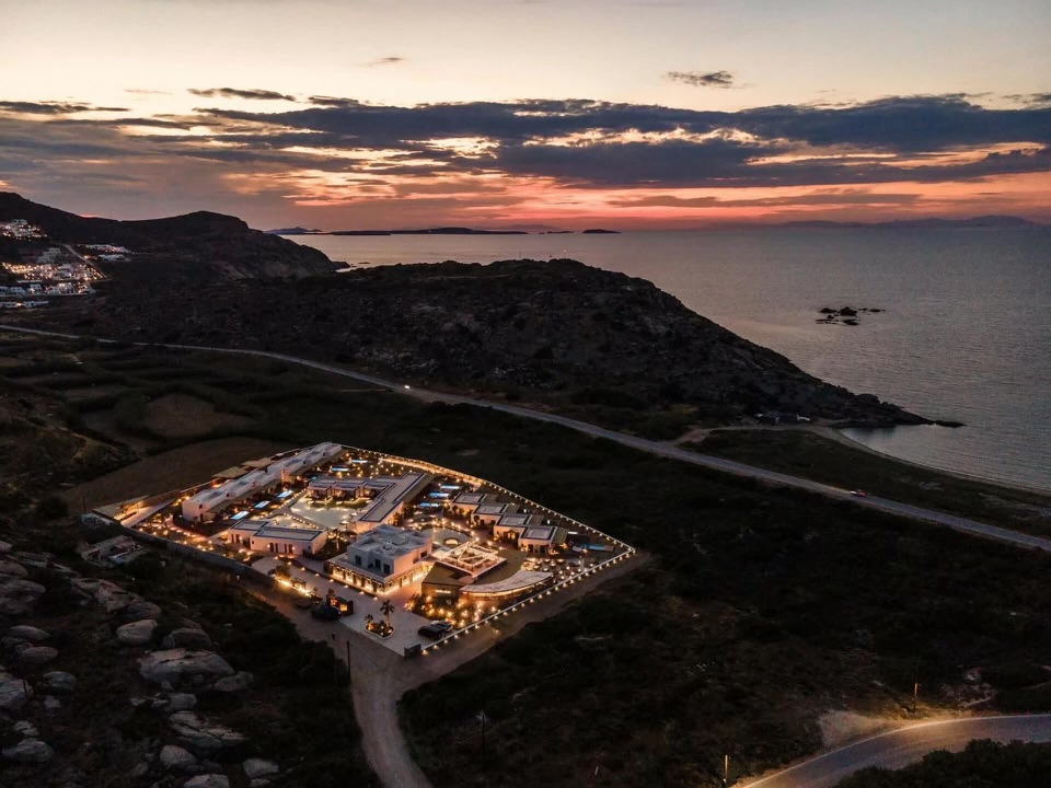 Διεθνής διάκριση για το Laguna Coast Resort: Κέρδισε βραβείο Αρχιτεκτονικής στα BIG SEE Architecture Awards 2026