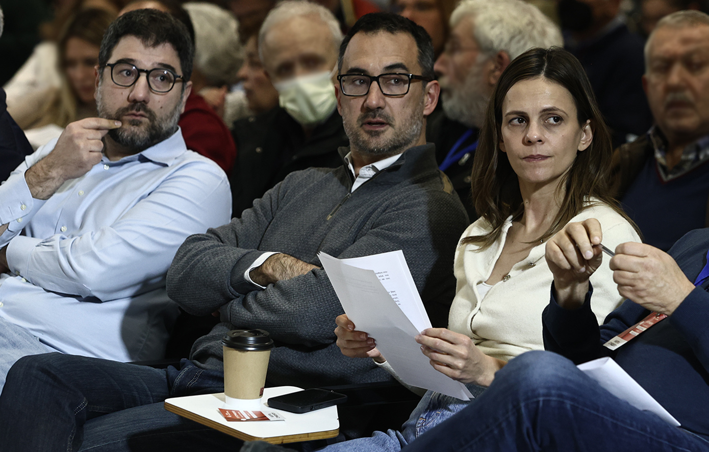 Διαλύεται η ΚΟ της Νέας Αριστεράς, αποχωρούν επτά βουλευτές και 143 στελέχη &#8211; Όλα τα ονόματα