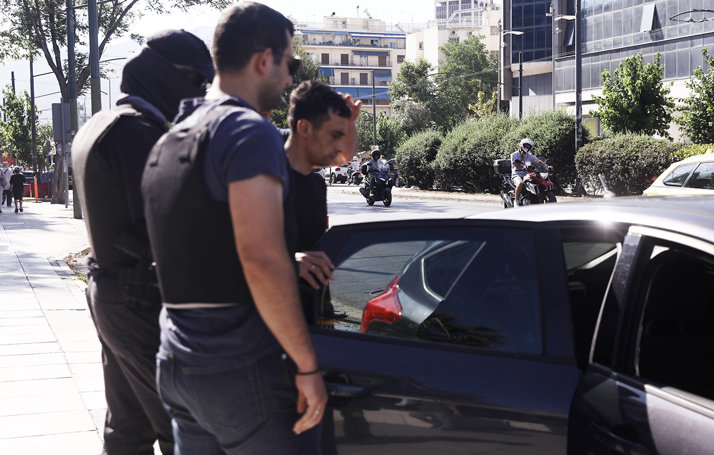 Δίωξη για ανθρωποκτονία με δόλο στον 28χρονο για το συμβόλαιο θανάτου στα Εξάρχεια