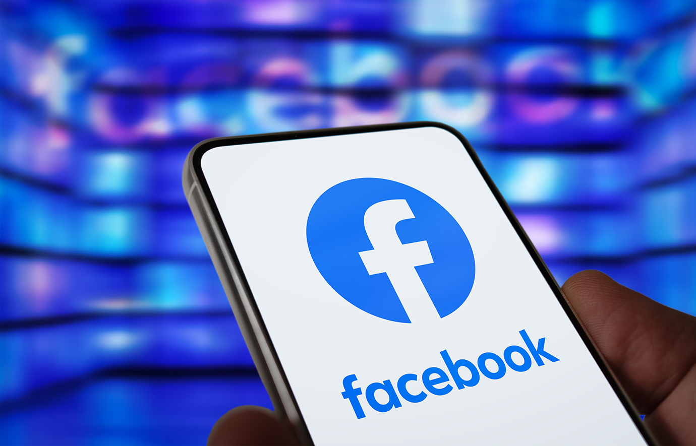 «Έπεσαν» Facebook και Messenger: Παγκόσμιο κρασάρισμα στις πλατφόρμες της Meta