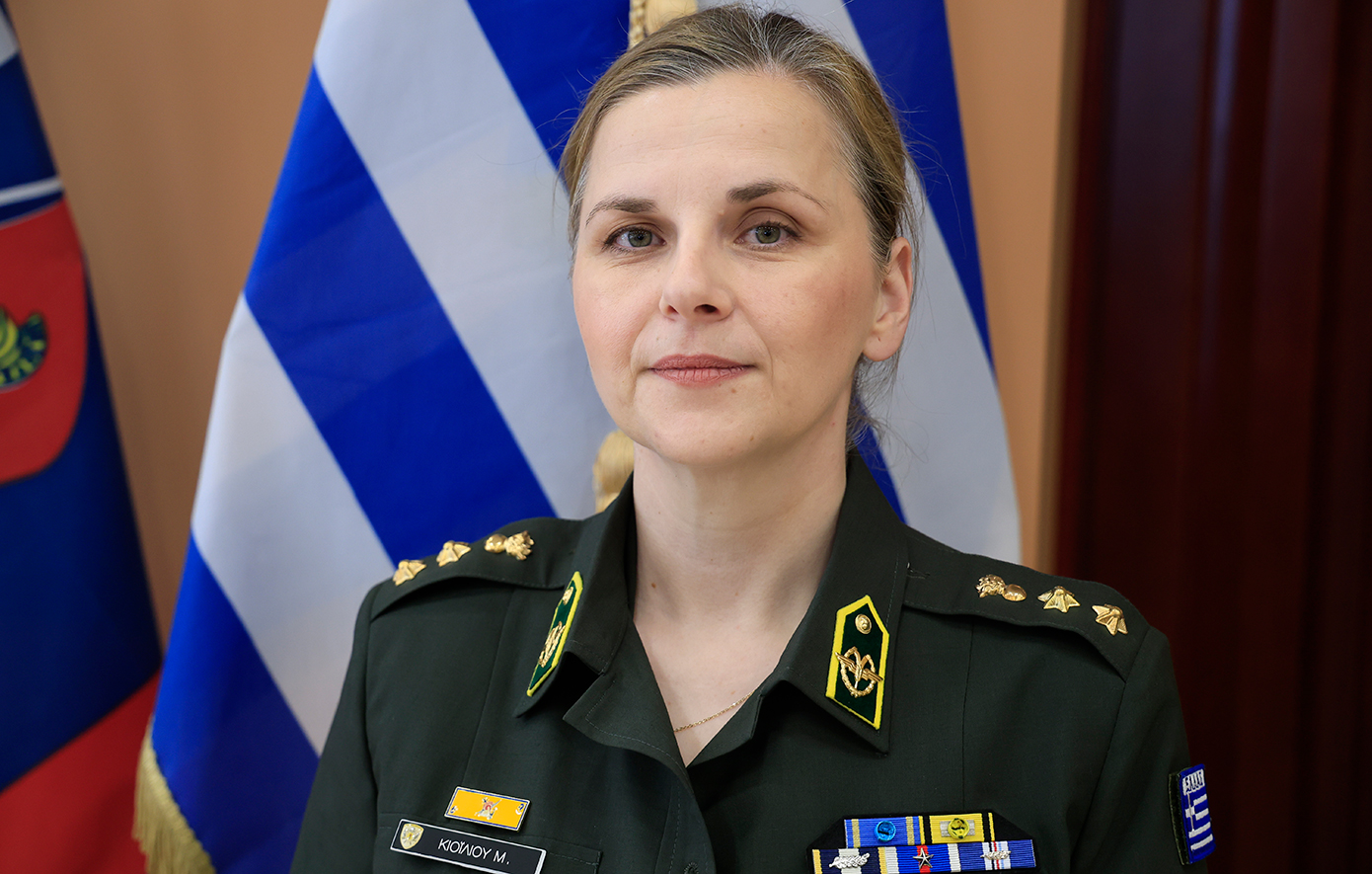 Ποια είναι η πρώτη γυναίκα εκπρόσωπος Τύπου του Γενικού Επιτελείου Εθνικής Άμυνας