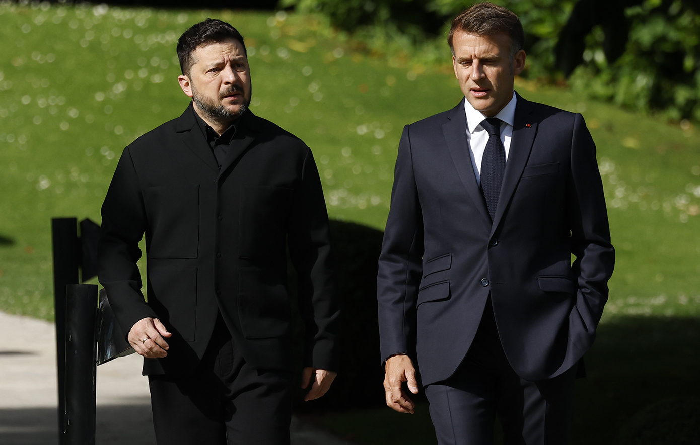 Στο Εβιάν για τη Σύνοδο Κορυφής της Ομάδας των G7 ο Βολοντίμιρ Ζελένσκι