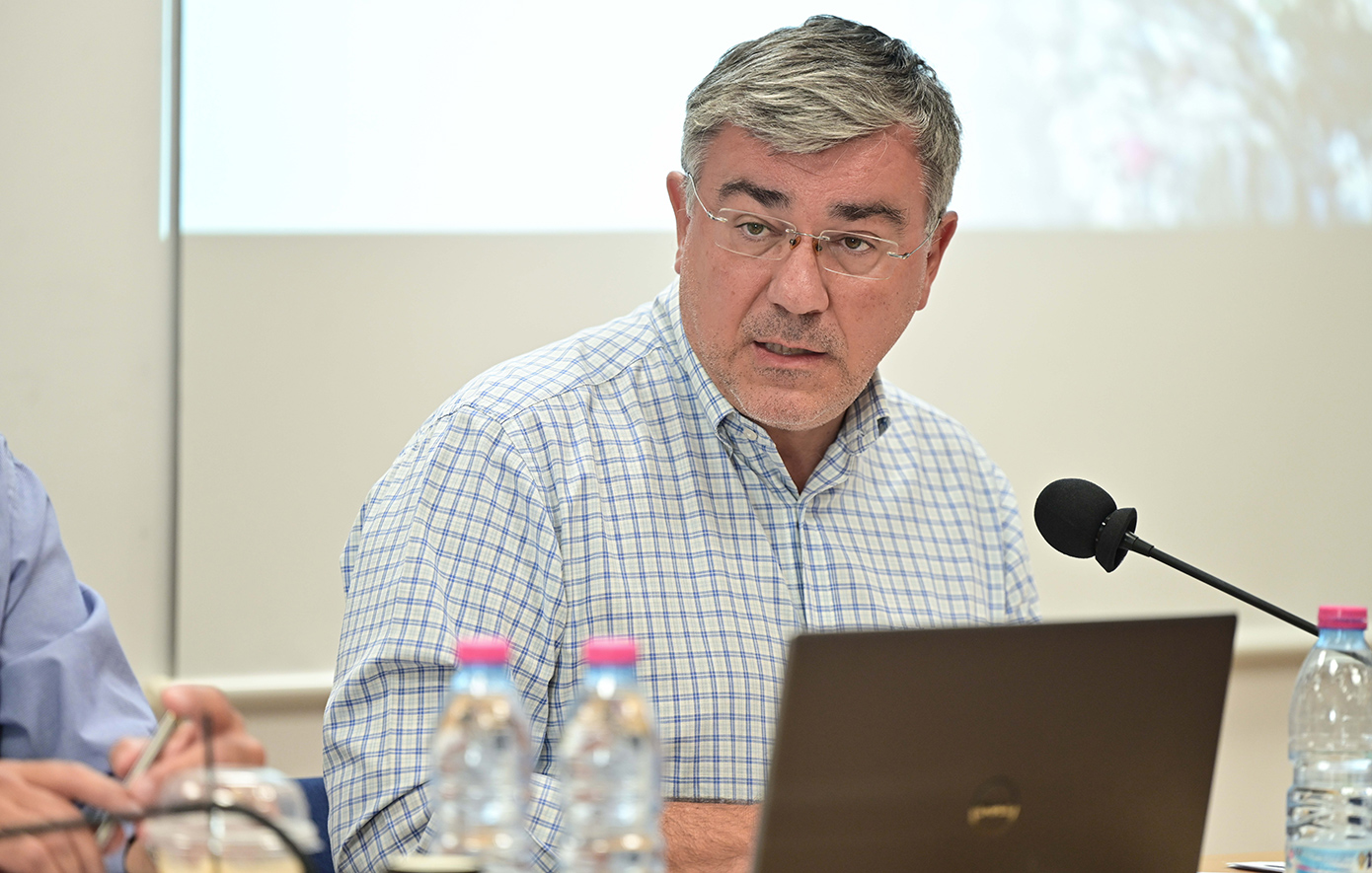 Μανώλης Γραφάκος Μανώλης Γραφάκος
