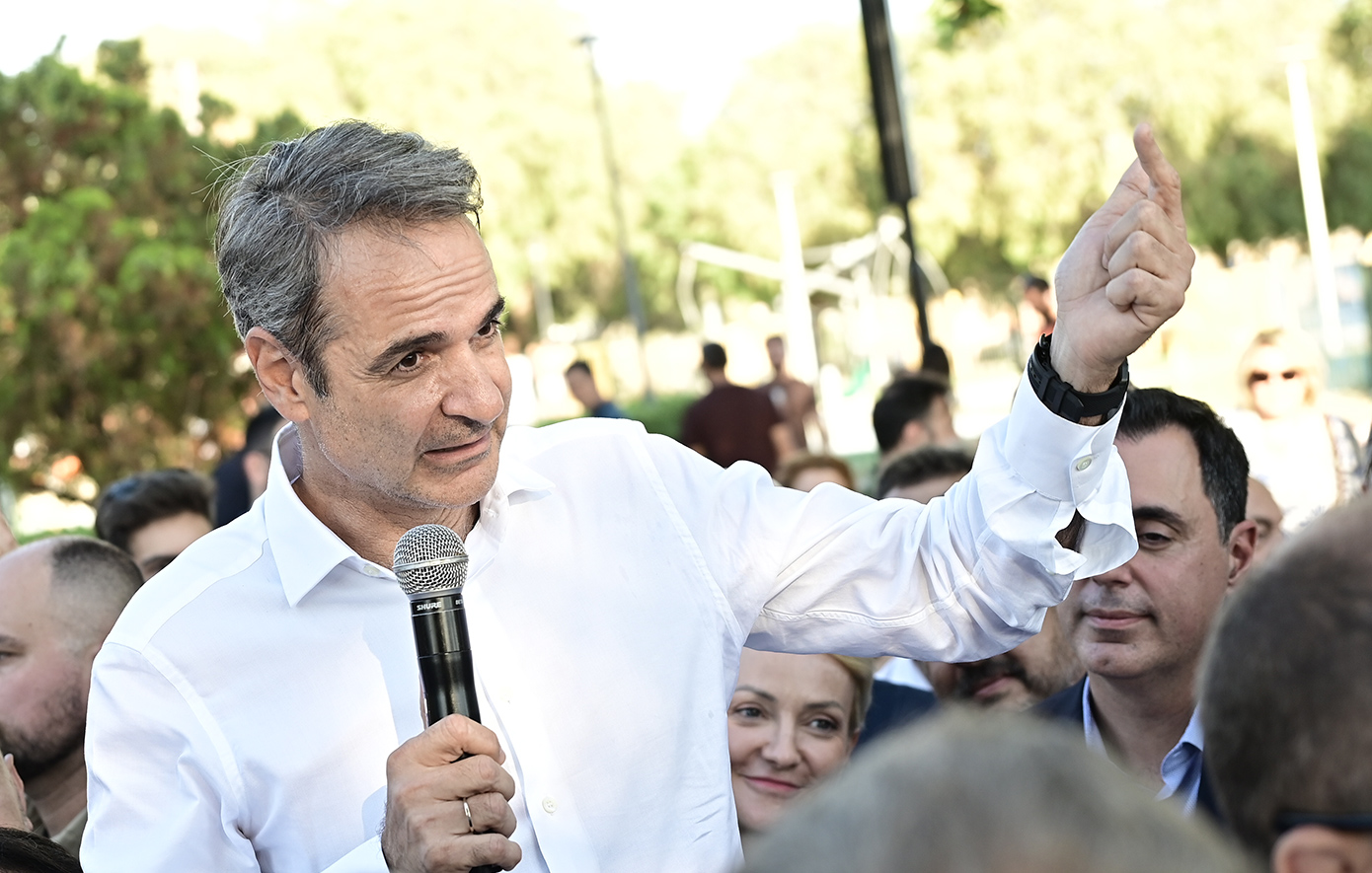 Η κυβερνητική στρατηγική προς το 2027: Περιοδείες, κοινωνικές παρεμβάσεις και πολιτική επανασύνδεση
