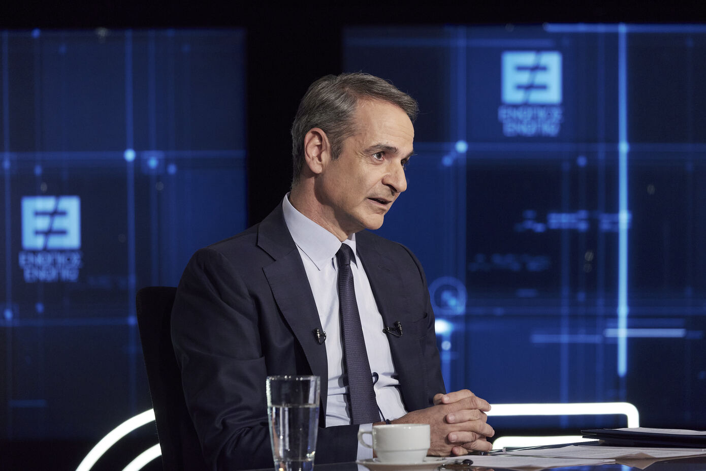 Έκλεισε κάθε χαραμάδα για πρόωρες εκλογές ο Μητσοτάκης – Το δίλημμα αυτοδυναμία ή πολιτική αστάθεια και οι αιχμές για Σαμαρά και Τσίπρα