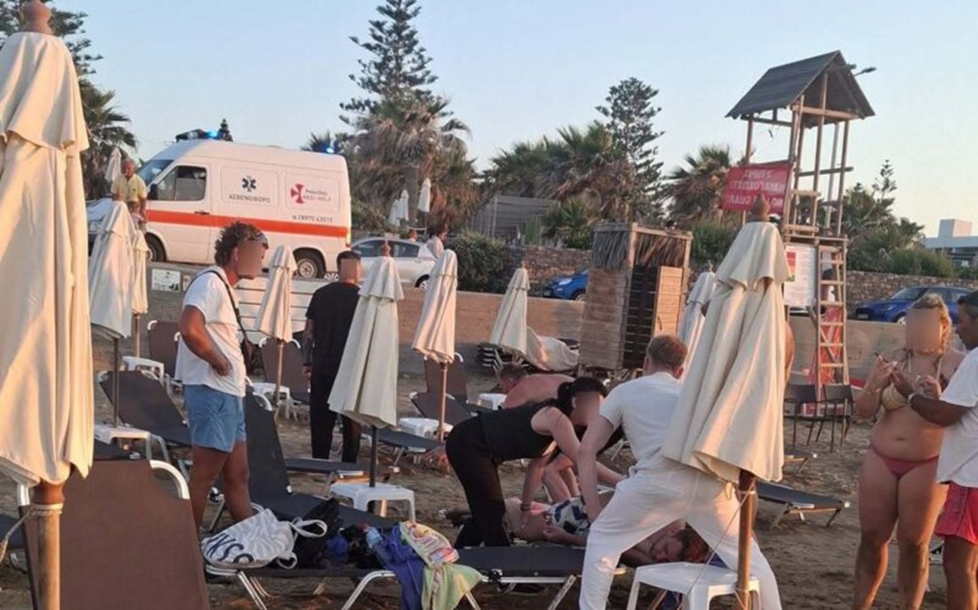 Κρήτη: Δραματική διάσωση Γερμανού τουρίστα που παρασύρθηκε από τα κύματα &#8211; Επί 20 λεπτά προσπαθούσαν να τον βγάλουν στην ακτή