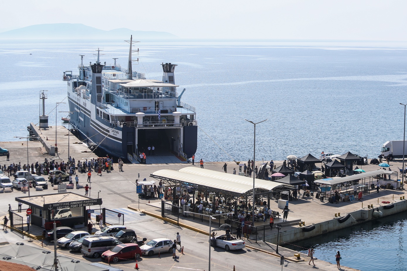 Κήρυξη 24ωρης απεργίας στις 3/7, στα πλοία που αποπλέουν από Ραφήνα