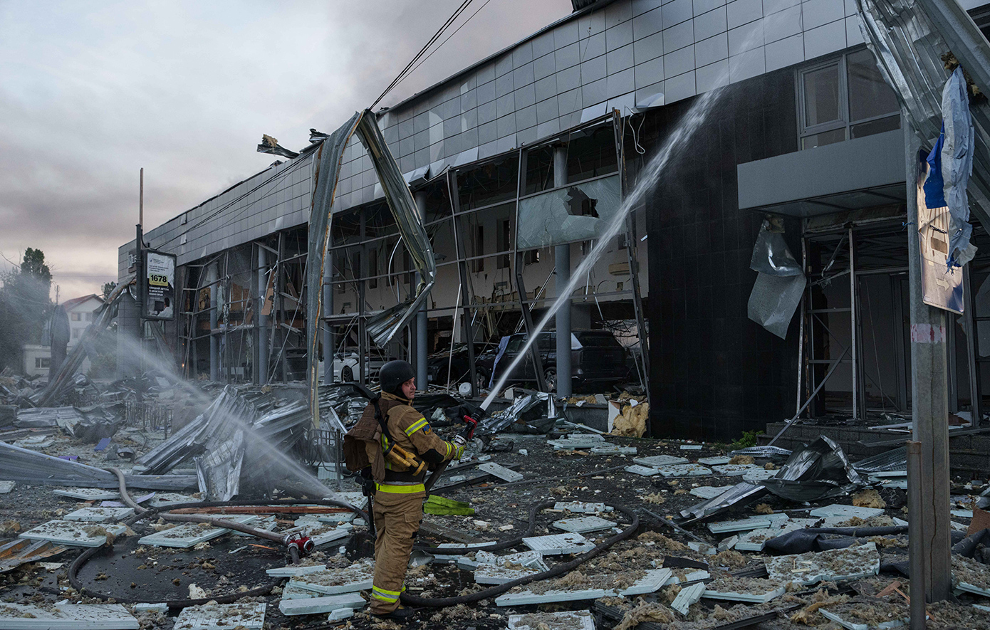 Για «αλλαγή παραδείγματος» στον πόλεμο κάνει λόγο το Κρεμλίνο &#8211; Τους 18 έφτασαν οι νεκροί από τη μαζική ρωσική επίθεση