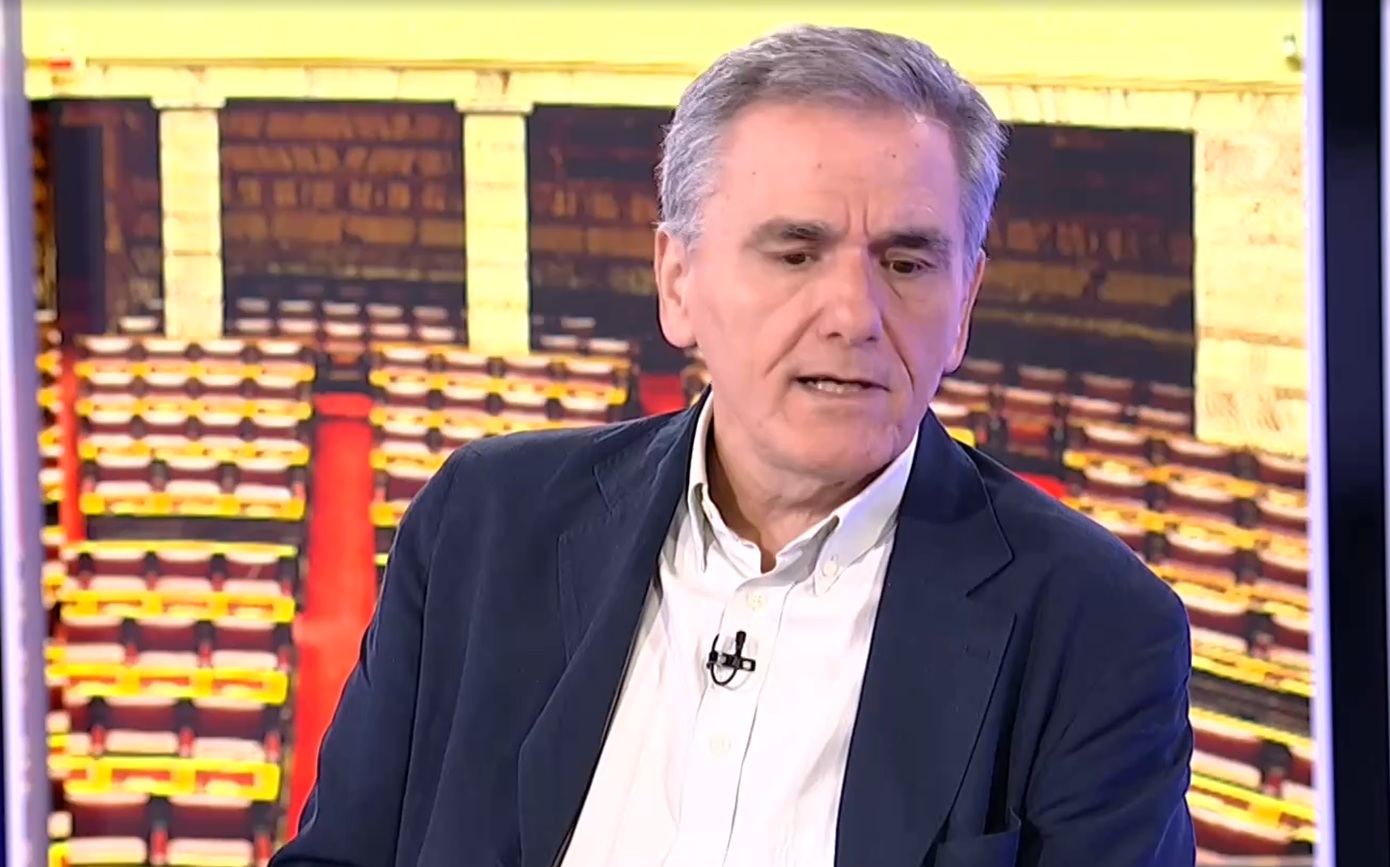 «Αν ο Τσίπρας φέρει προτάσεις, θα συζητούσα» λέει ο Τσακαλώτος &#8211; Ανοιχτό παράθυρο για διάλογο υπό όρους
