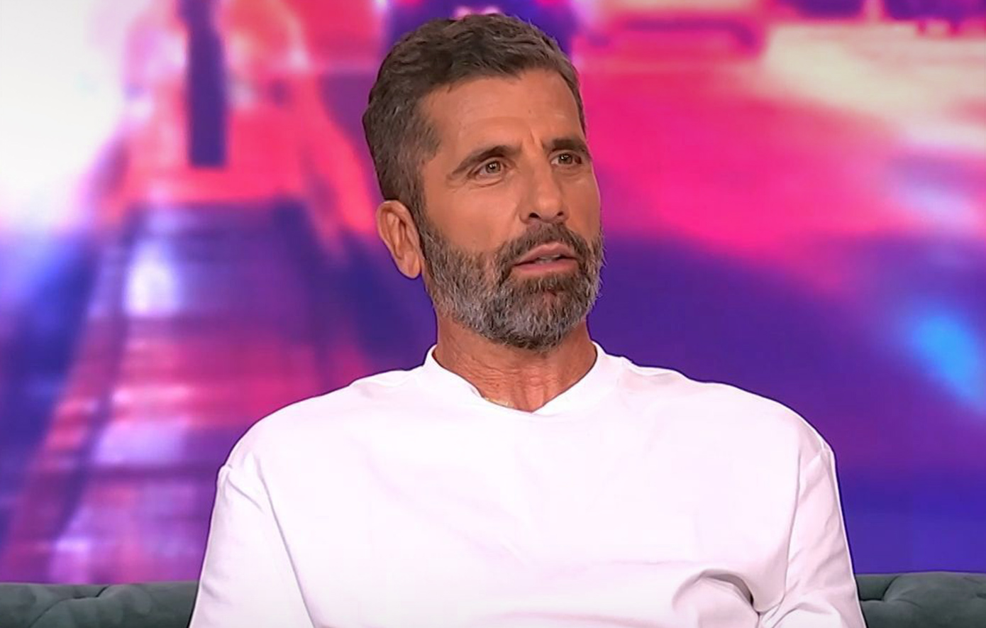 Θανάσης Βισκαδουράκης: Ξέρω ότι ζω κατά λάθος, θα μπορούσα να είμαι και φυλακή