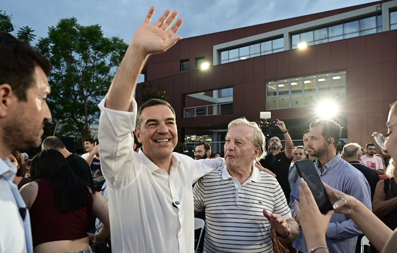 Live η ομιλία Τσίπρα στο Περιστέρι στη συγκέντρωση της ΕΛ.Α.Σ.