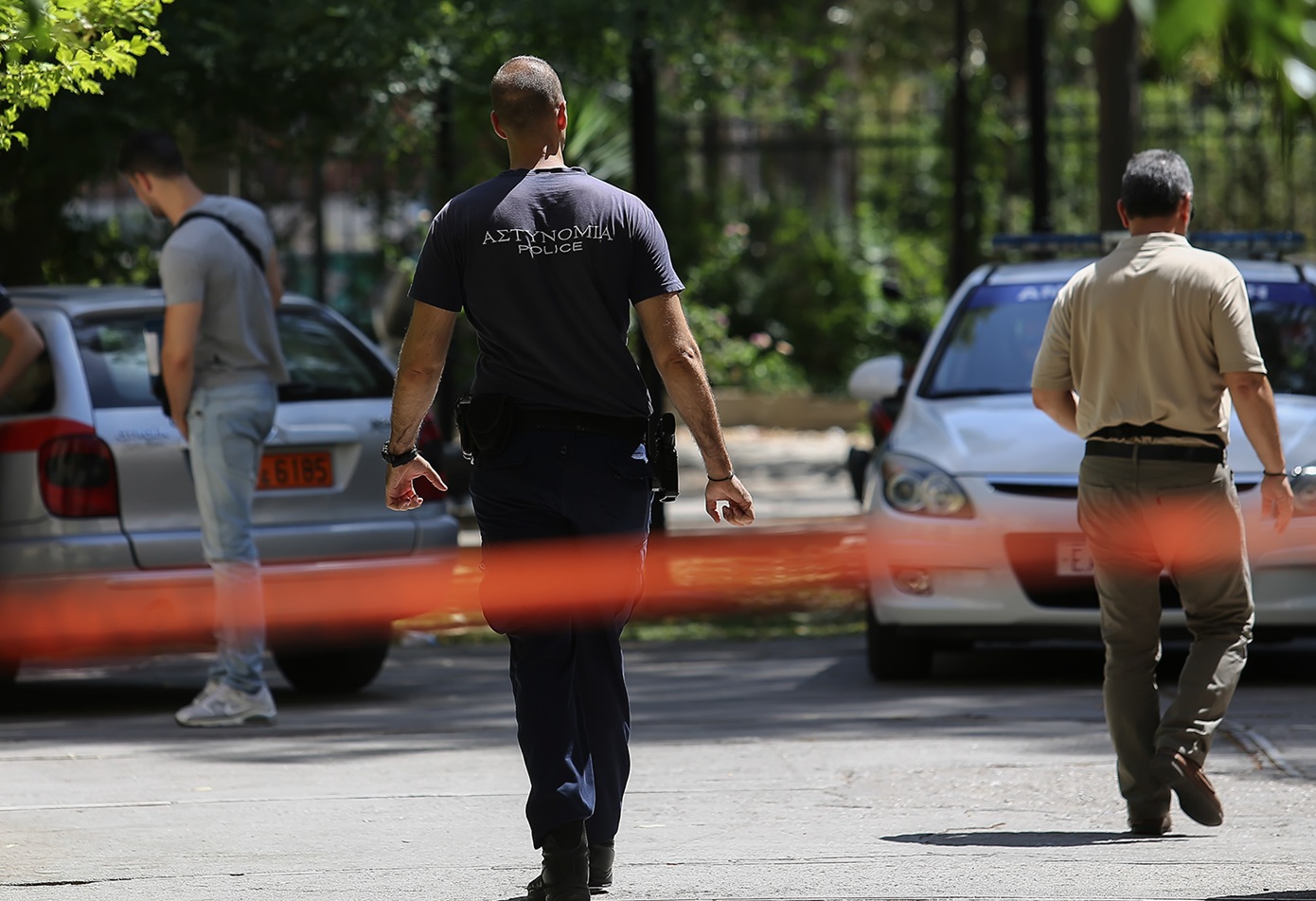 Συναγερμός στη Βασιλίσσης Σοφίας για ύποπτο αντικείμενο έξω από την αμερικανική πρεσβεία – Διακοπή της κυκλοφορίας