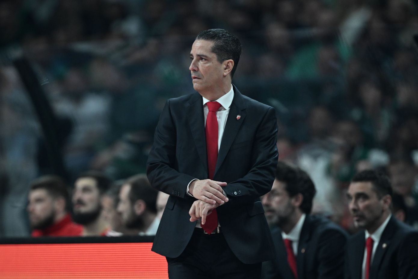 Σερβικά ΜΜΕ: «Φραστικό επεισόδιο Ομπράντοβιτς-Σφαιρόπουλου»