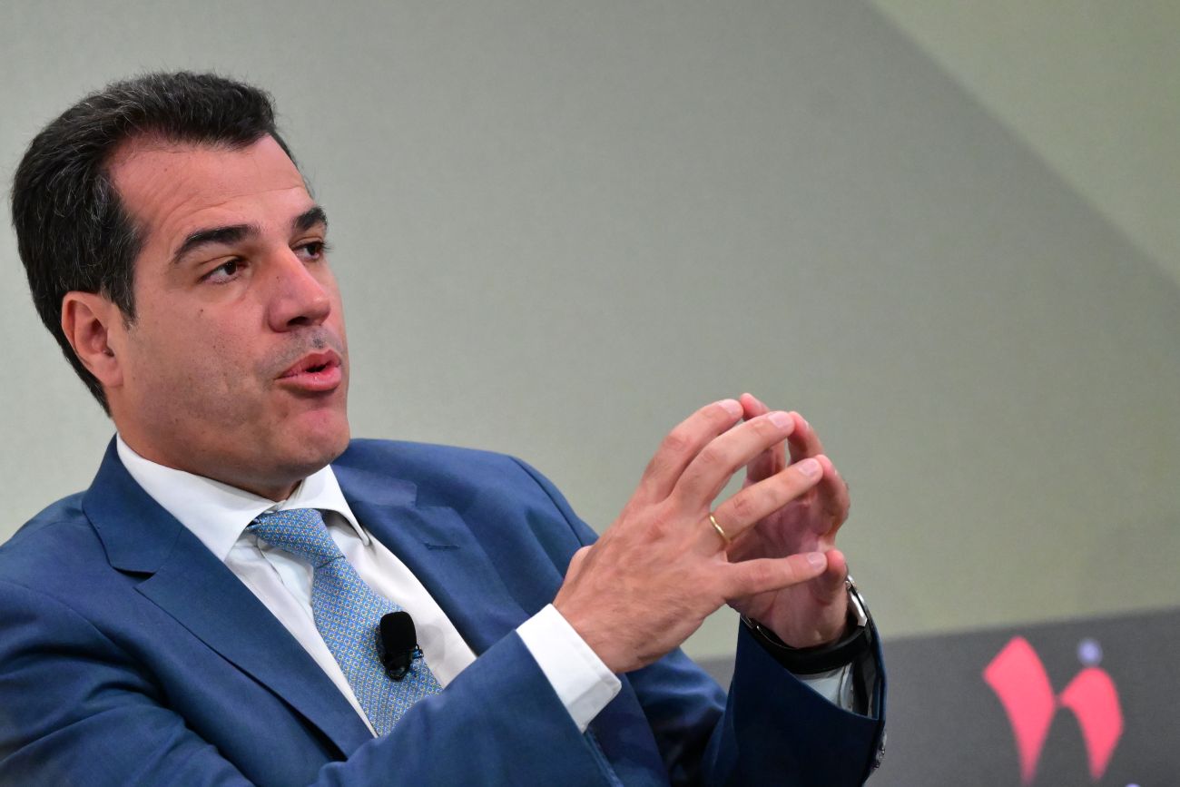 Πλεύρης: Η σκληρή μεταναστευτική πολιτική έχει αρχίσει να αποδίδει
