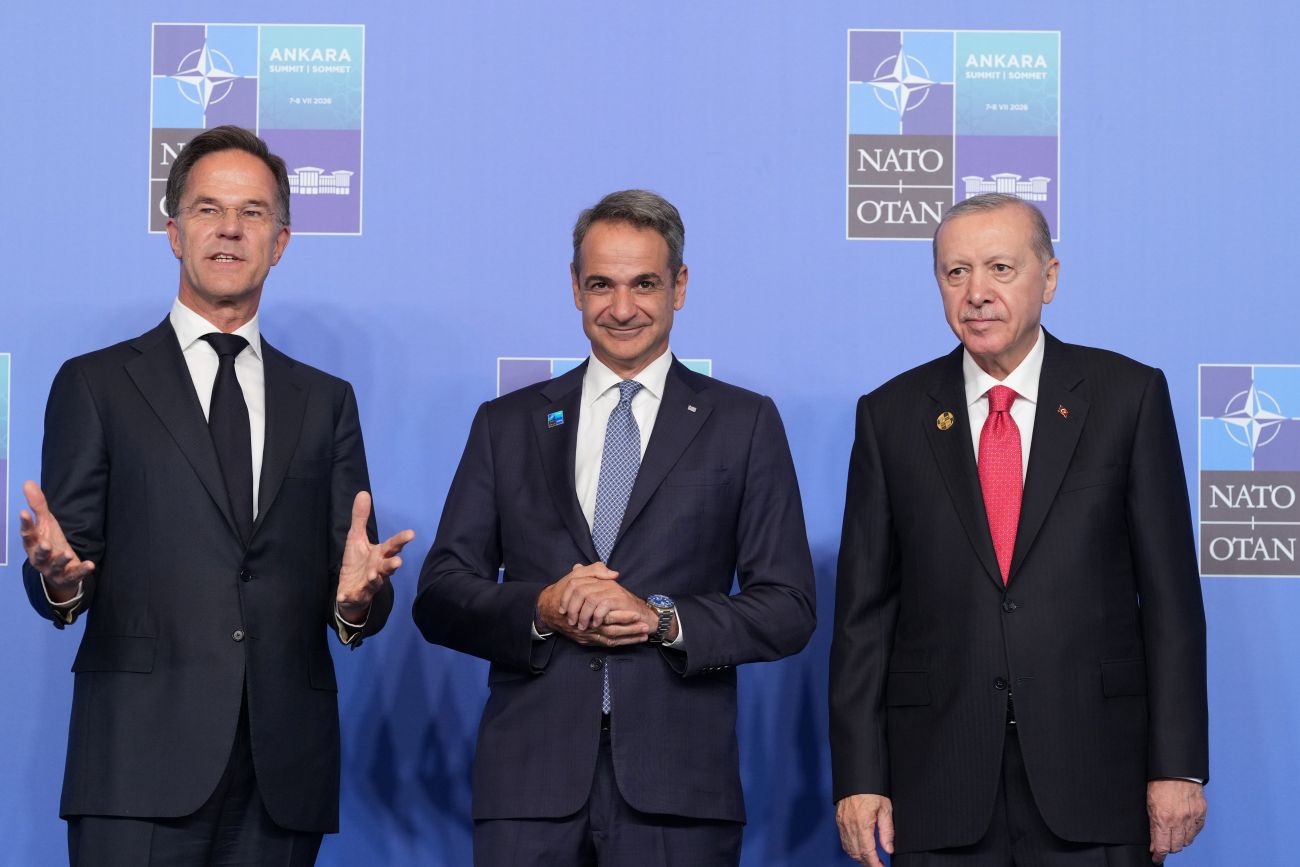 Επιμένει για το SAFE ο Ερντογάν: Άρση περιορισμών μεταξύ των συμμάχων, ιδίως στην αμυντική βιομηχανία