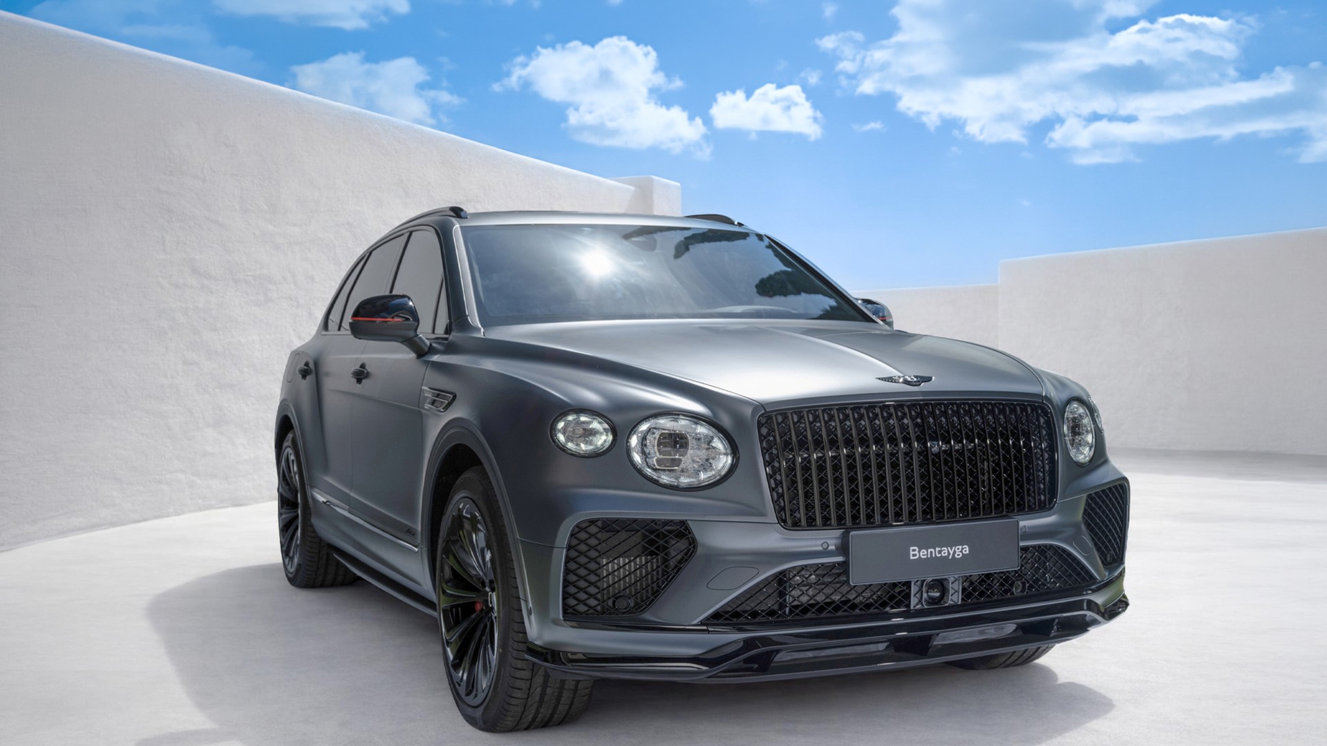 Η Bentley εμπνέεται από την ηφαιστειακή καλντέρα της Σαντορίνης Η Bentley εμπνέεται από την ηφαιστειακή καλντέρα της Σαντορίνης
