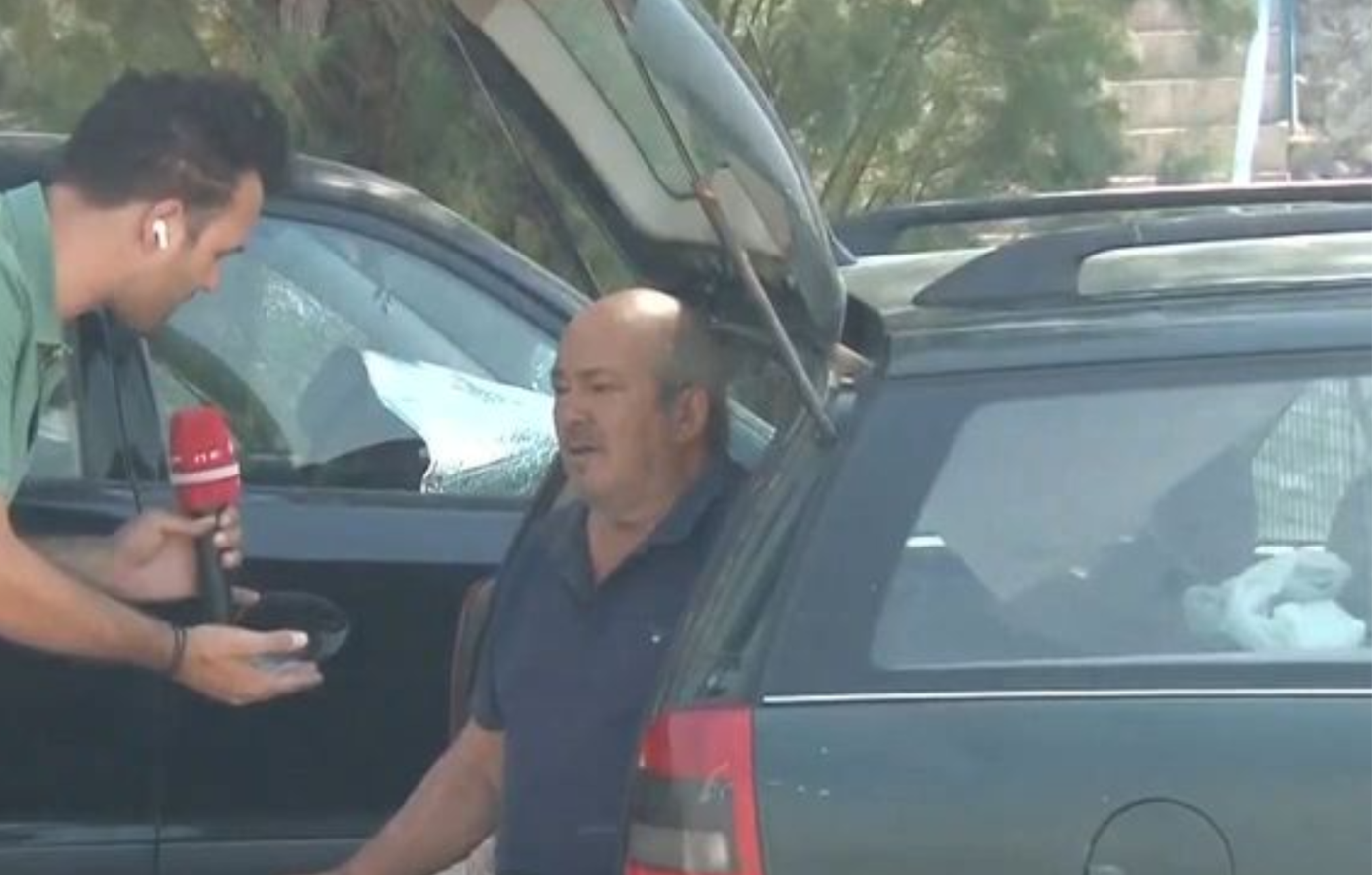 Φωτιά στη Βοιωτία: Αρνήθηκαν εκκένωση σε άνδρα που δεν εγκαταλείπει τον σκύλο του