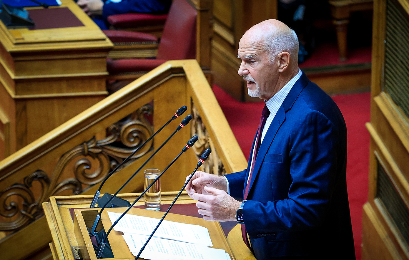 Ο Γ. Παπανδρέου πρότεινε την αποποινικοποίηση της κάνναβης: «Η απαγόρευση παρέδωσε την αγορά στη μαφία»